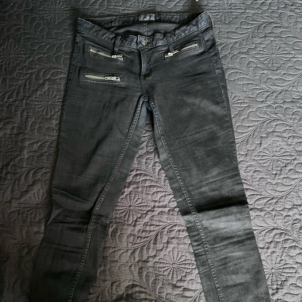 Kill City Zipper Embellished Skinny Jeans